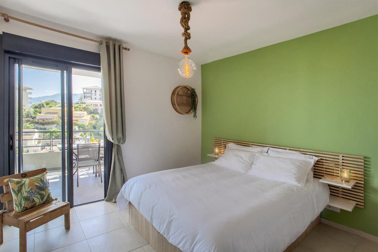Playa Marina Apartment Coventry Exterior foto