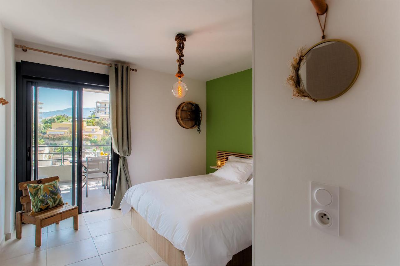 Playa Marina Apartment Coventry Exterior foto