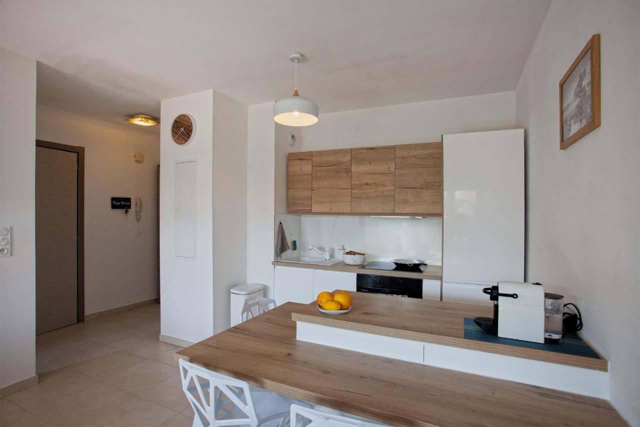 Playa Marina Apartment Coventry Exterior foto